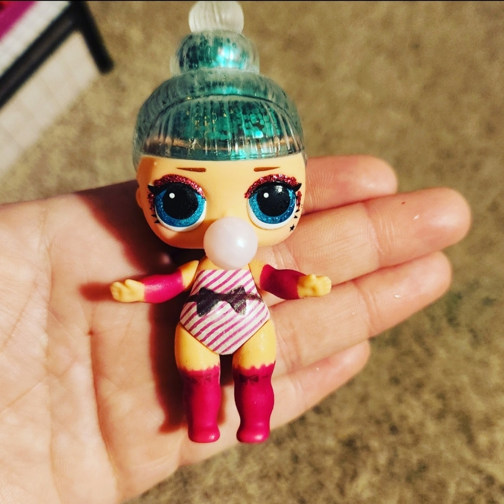 MGA LOL Surprise Dolls Winter Disco Series Rare Tinsel